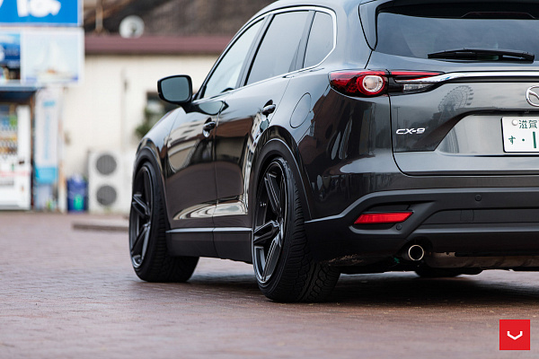 Фото дисков Vossen HF-1 Сатиновый графит на Mazda CX-9 II