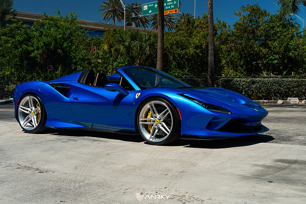 Фото дисков Anrky AN17 Глянцевый лак на Ferrari F8