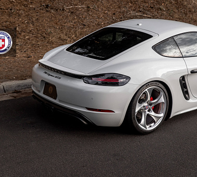 Фото дисков HRE 522M на Porsche Cayman III