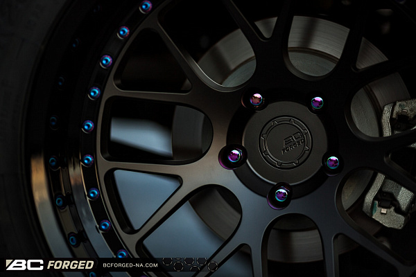 Фото дисков BC Forged LE72 // MLE72 Черный матовый на Jeep Wrangler III (JK)