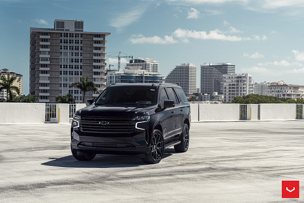 Фото дисков Vossen HF6-4 Черный глянец на Chevrolet Tahoe V