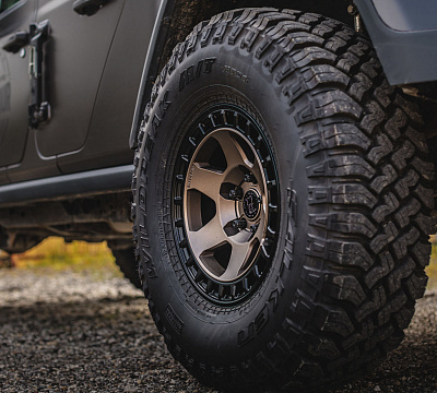 Фото дисков Black Rhino BAHARI на Jeep Gladiator II (JT)