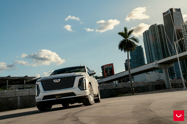 Фото дисков Vossen HF-9 Глянцевый лак на Cadillac Escalade V