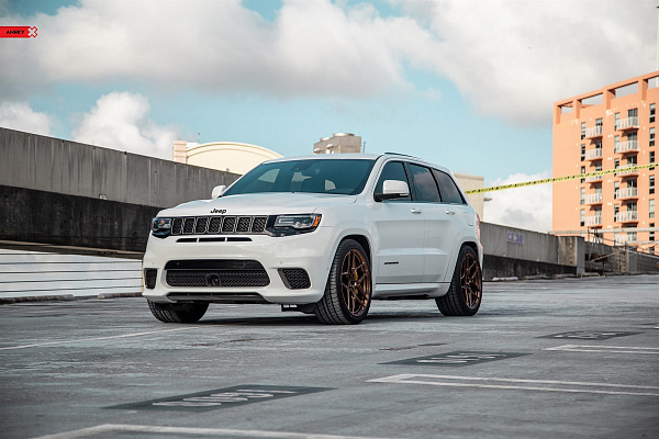 Фото дисков Anrky S1-X4 Глянцевая бронза на Jeep Grand Cherokee IV