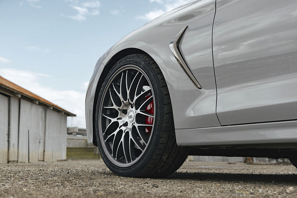 Фото дисков Motegi Racing CM10 Алмазная проточка на Genesis G70
