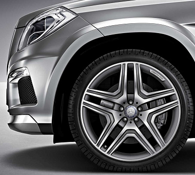 Mercedes-Benz AMG 5 Spoke v5