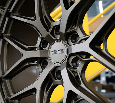 Vossen HFX-1 (6-Lug)