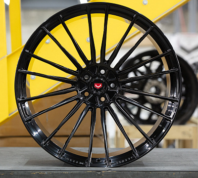 Vossen S17-04