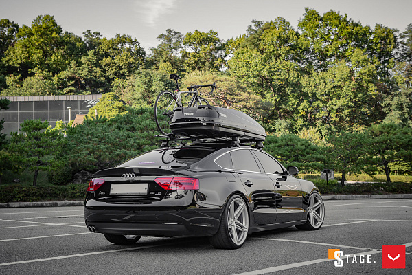 Фото дисков Vossen VFS-5 Серебро на Audi A/S/RS 5 (8T)