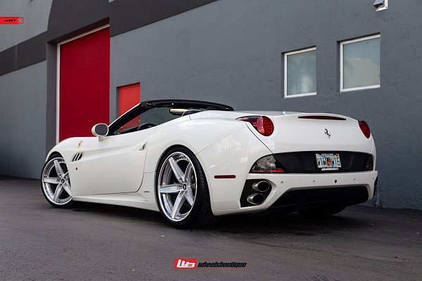 Фото дисков Anrky AN35 Глянцевый лак на Ferrari California