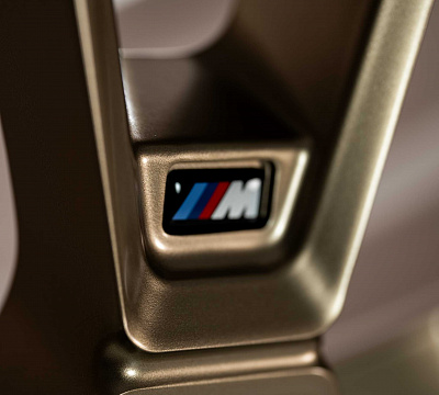BMW 827M