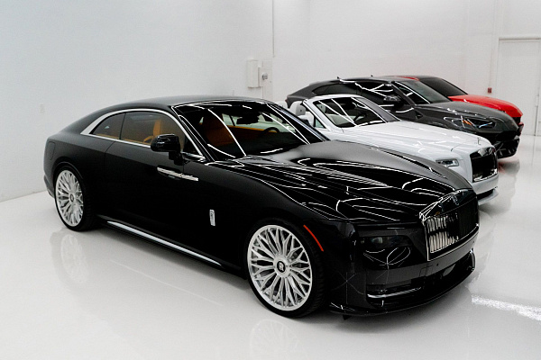 Фото дисков 1886 Wheels G015 Глянцевый лак на Rolls-Royce Spectre