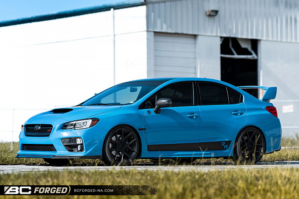 Фото дисков BC Forged HCS02 Черный матовый на Subaru WRX VA