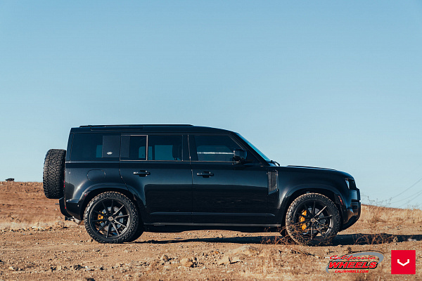 Фото дисков Vossen HF-3 Черный сатин на Land Rover Defender II
