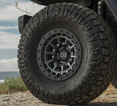 Фото дисков Black Rhino TUSK на Jeep Gladiator II (JT)