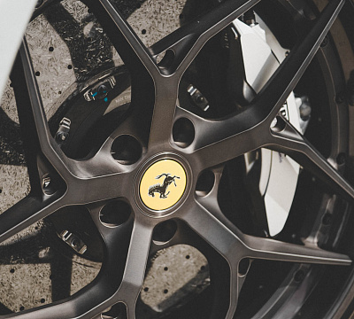 Фото дисков Brixton Forged PF5 на Ferrari F12