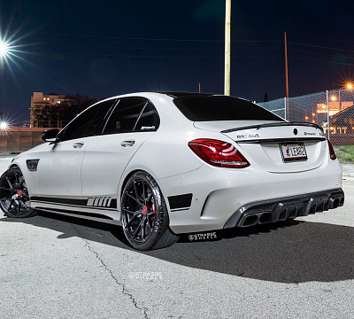 Фото дисков Strasse Wheels SM5R Deep Concave Monoblock на Mercedes-Benz C-Class (W204)