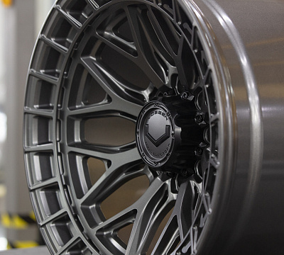 Vossen HFX-1 (8-Lug)