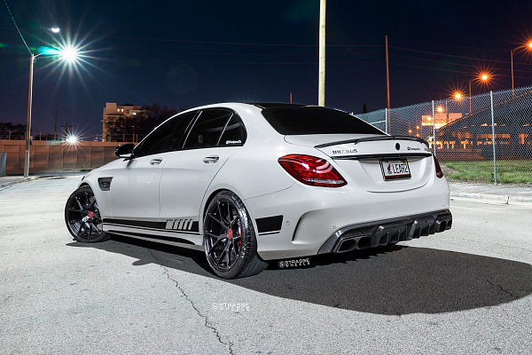 Фото дисков Strasse Wheels SM5R Deep Concave Monoblock Другой цвет на Mercedes-Benz C-Class (W204)