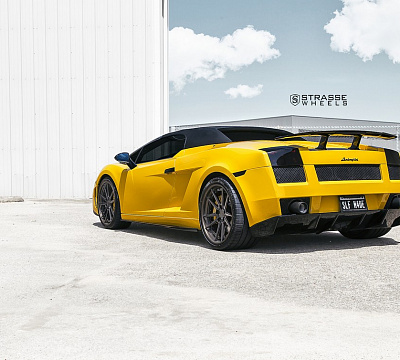 Фото дисков Strasse Wheels SV1 Deep Concave FS на Lamborghini Gallardo