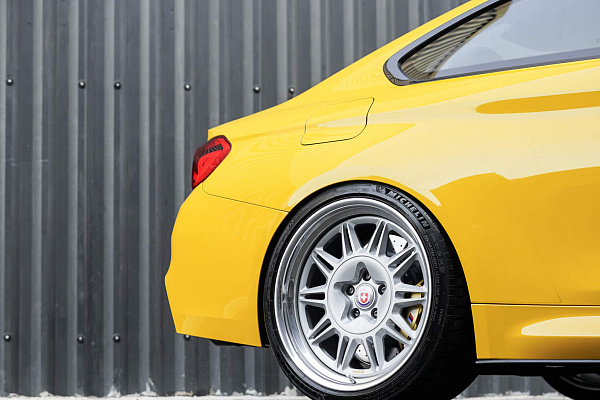 BMW M4
