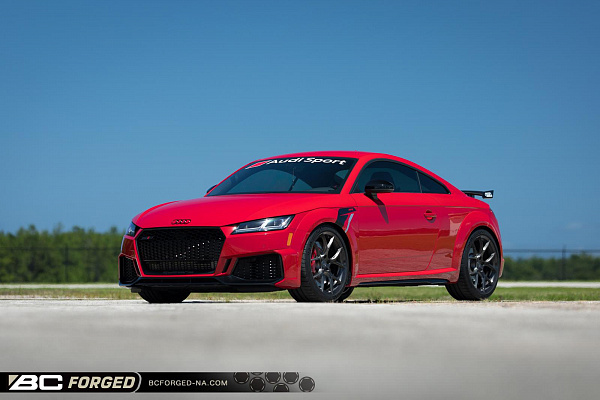 Фото дисков BC Forged KL11 Глянцевый темный лак на Audi TT (8S)