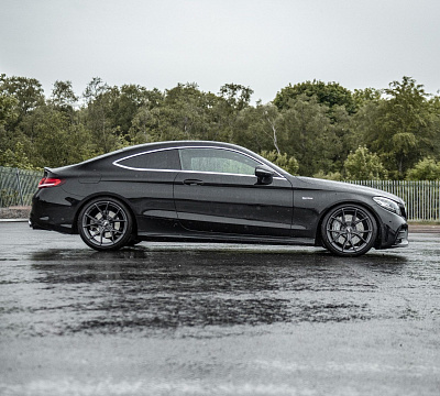 Фото дисков Bola FLY на Mercedes-Benz C-Class (W205)