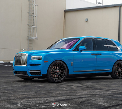 Фото дисков Anrky AN20 на Rolls-Royce Cullinan