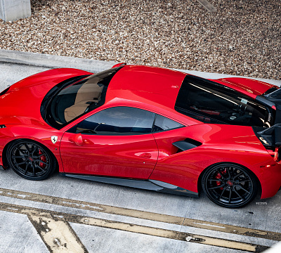 Фото дисков Strasse Wheels SV5 Deep Concave FS на Ferrari 488