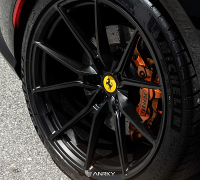 Фото дисков Anrky AN12 на Ferrari 812