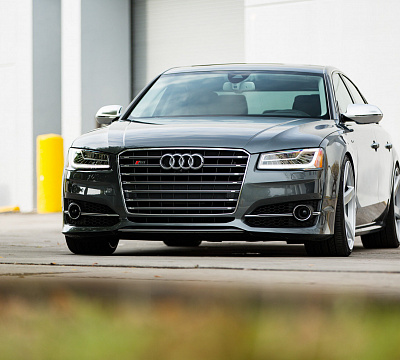 Фото дисков Vossen CV3 на Audi A/S 8 (D4)