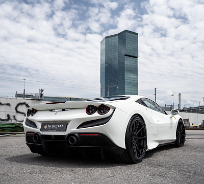 Фото дисков Vossen HF-3 на Ferrari F8