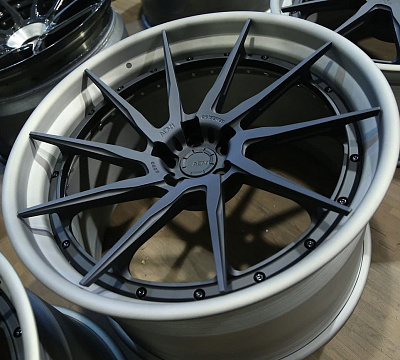 ADV.1 ADV10R Track Spec CS