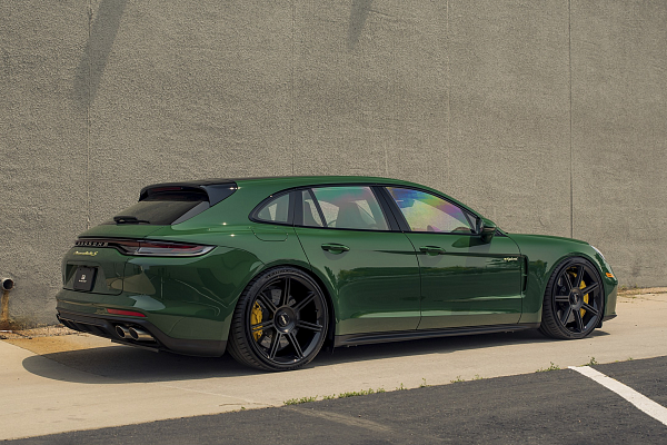 2022 Porsche Panamera