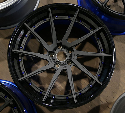ADV.1 ADV10R Track Spec CS