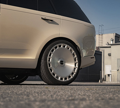 Фото дисков Brixton Forged LX15 на Land Rover Range Rover V