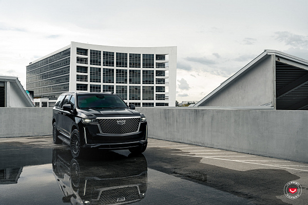 Фото дисков Vossen S21-12 Черный сатин на Cadillac Escalade V