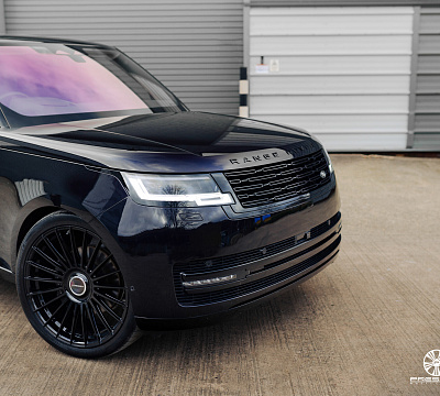 Фото дисков Vossen HF-8 на Land Rover Range Rover V