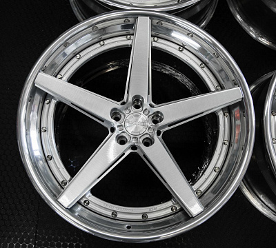 ADV.1 ADV5 Track Spec Advanced Series