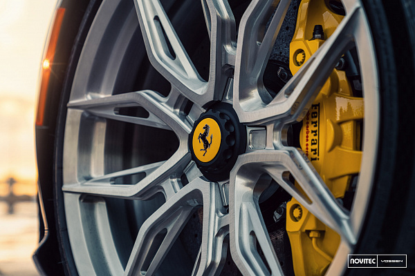 Фото дисков NOVITEC NF11 Глянцевый лак на Ferrari 812