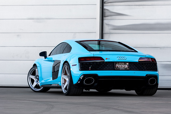 Фото дисков Brixton Forged TR04 Серебро на Audi R8 (4S)