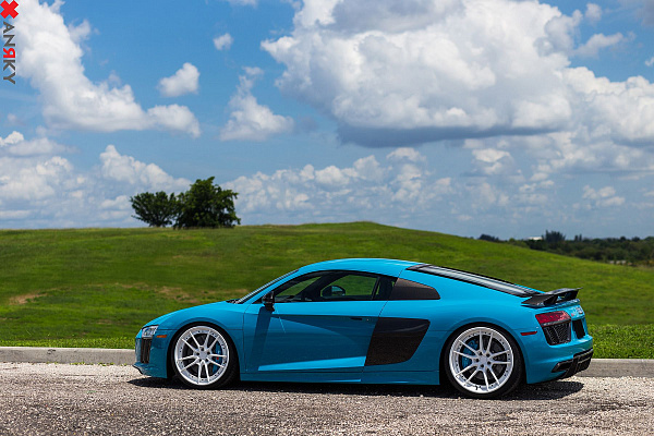 Фото дисков Anrky AN34 Белый сатин на Audi R8 (4S)
