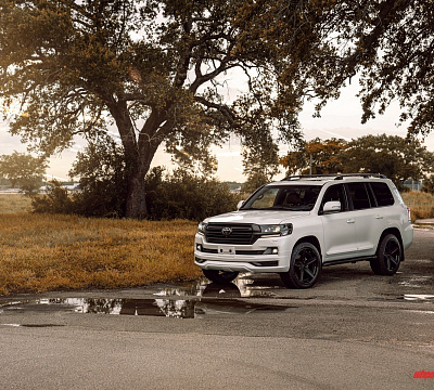 Фото дисков Anrky AN35 на Toyota Land Cruiser 300