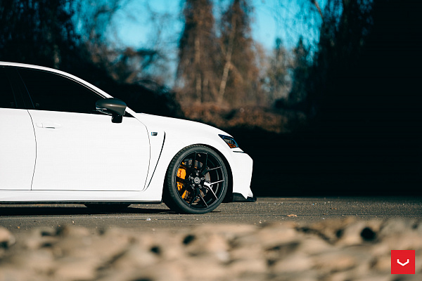 Фото дисков Vossen HF-5 Черный сатин на Lexus GS IV