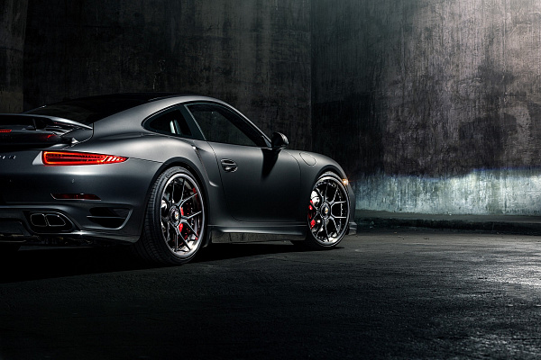 Фото дисков Brixton Forged CM5-R Черный сатин на Porsche 911 VII