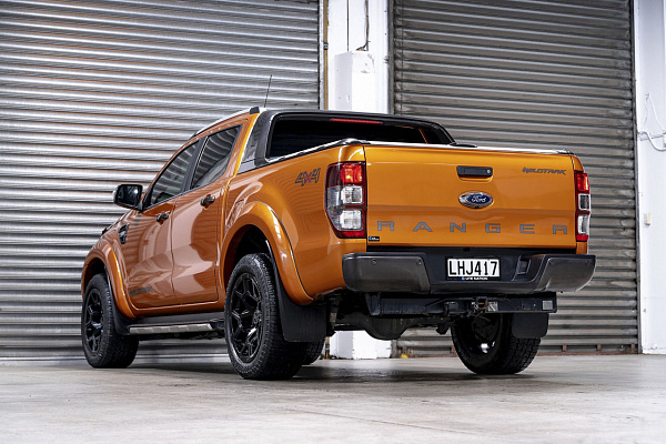 Фото дисков Black Rhino OVERLAND Черный сатин на Ford Ranger T6