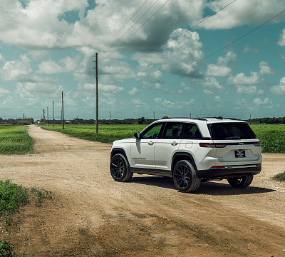 Фото дисков Vossen HF-3 на Jeep Grand Cherokee V