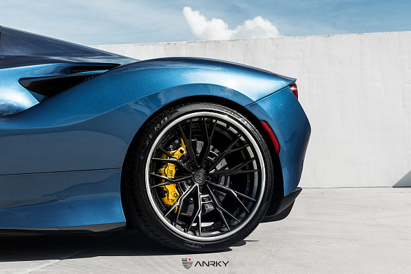 Фото дисков Anrky S3-X5 Черный сатин на Ferrari F8