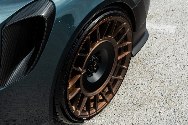Фото дисков Anrky AN20 Aerosport Сатиновая бронза на Porsche 911 VII