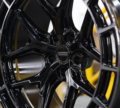 Vossen HFX-1 (5-Lug)